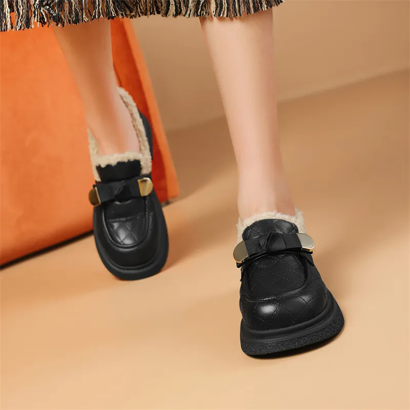 JOSINY Loafers Women's Black/Ecru-2