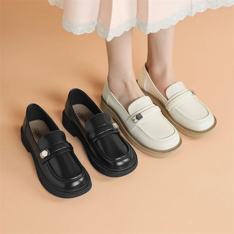 JOSINY Loafers Women's Black/Ecru-9