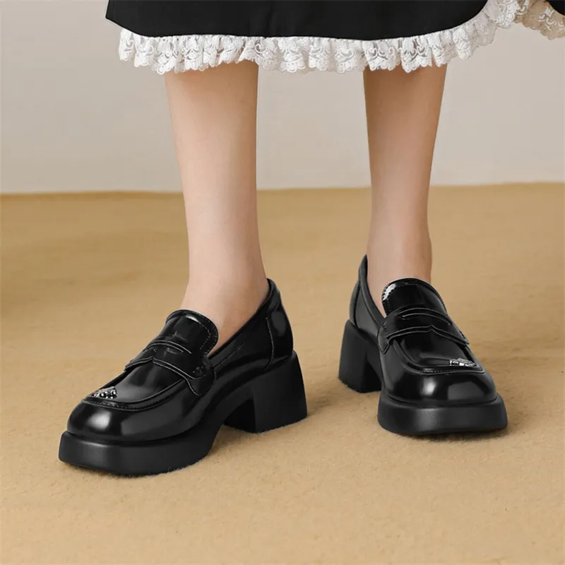 JOSINY Loafers Women's Black/Ecru-4