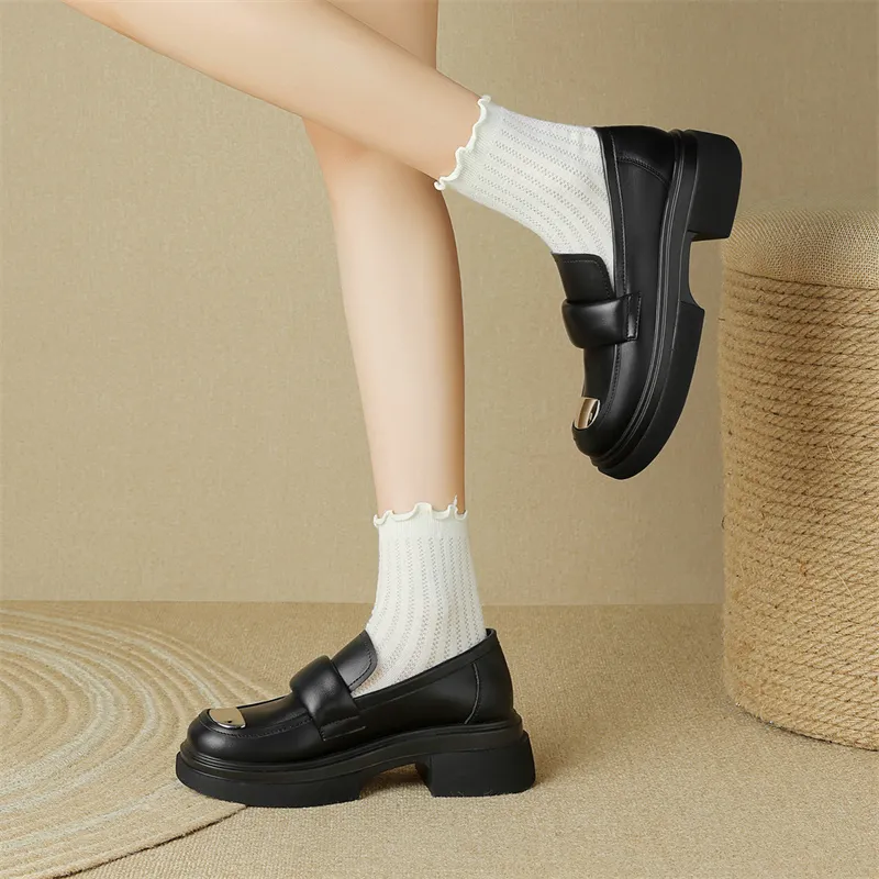JOSINY Loafers Women's Black/Ecru-2