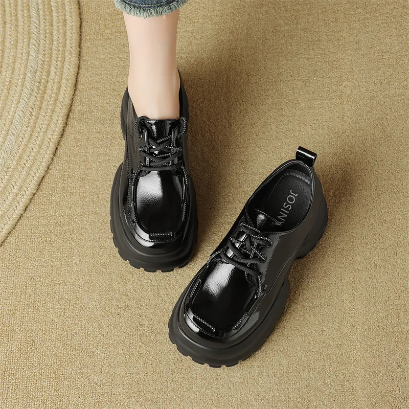 JOSINY Loafers Women's Black/Ecru-3