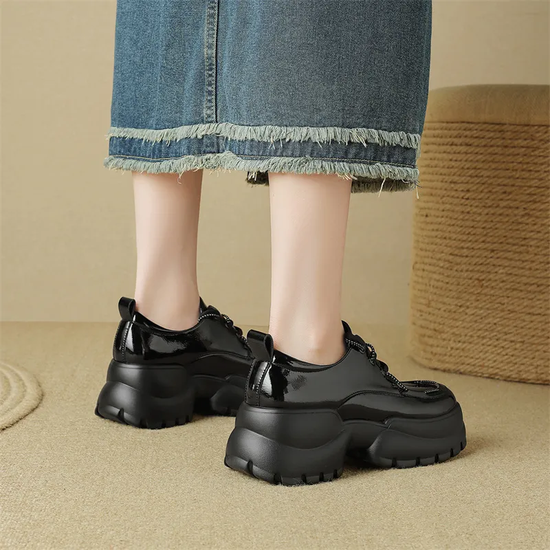 JOSINY Loafers Women's Black/Ecru-5