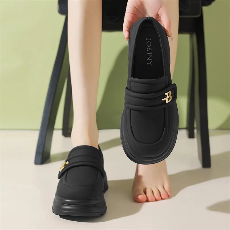 JOSINY Loafers Women's Black/Ecru-13