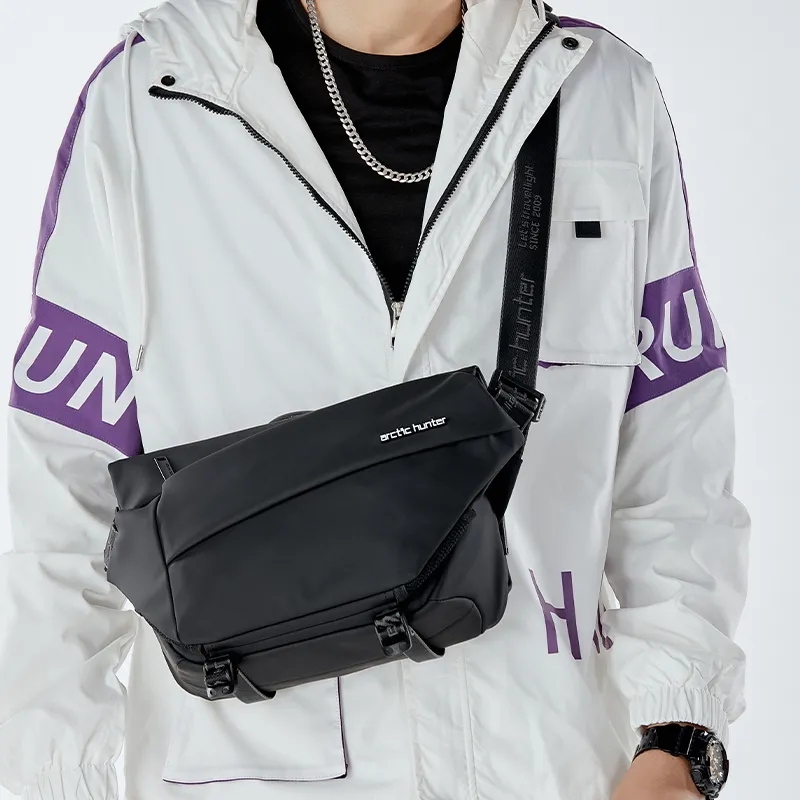 ARCTIC HUNTER Sling Bags Black-4
