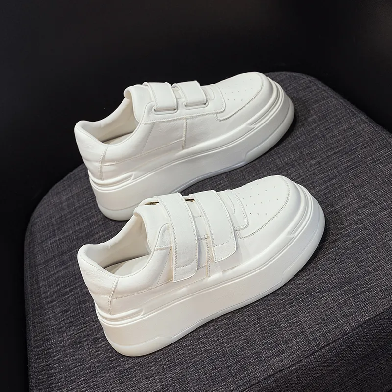 PLO CART Low Top Skateboard Shoes Women's White-2