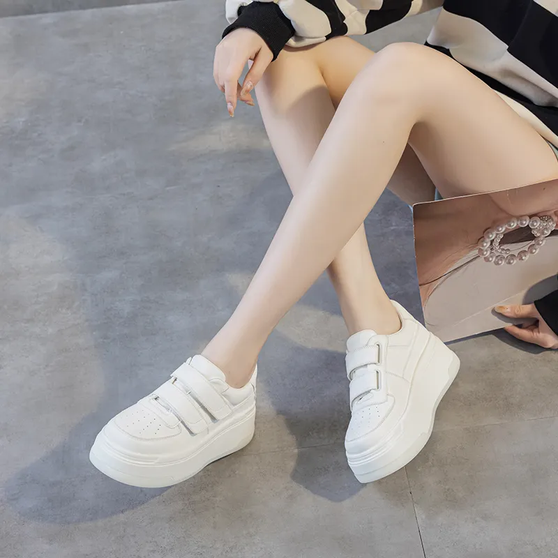 PLO CART Low Top Skateboard Shoes Women's White-5