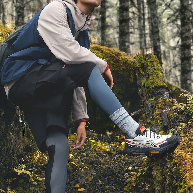 LiNing Elegance 2.0 Cushioning Anti Slip And Wear Resistant Support Low Top Outdoor Trekking Shoes Unisex Lime-6
