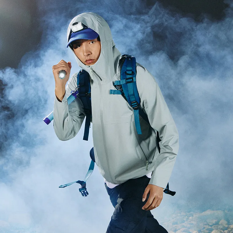 LiNing CF Tracing Wulong Armor Collection Waterproof And Windproof To Keep Warm Windbreaker Jacket Men's Moon-2