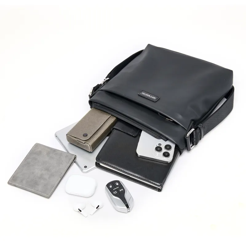SEPTWOLVES PVC Shoulder Bag Crossbody Bag Messenger Bag QPL Regular Unisex Black-3