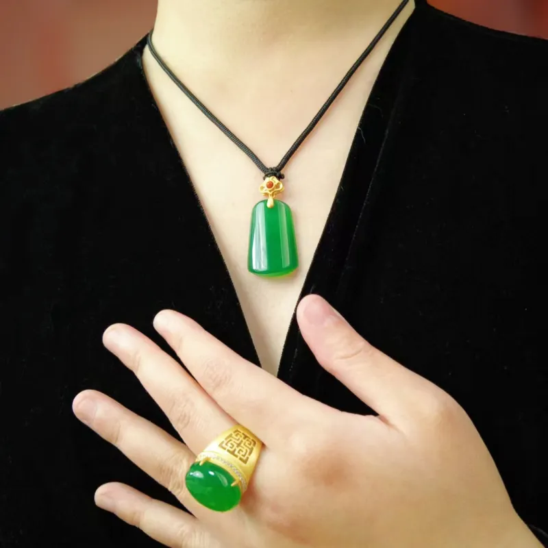 KOYOOME Natural Chalcedony Black Cord Chain Unisex-5