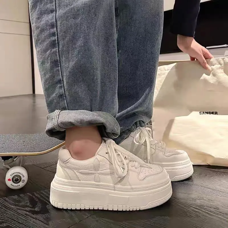 WJA Coverage Slip Resistant Cushioning Impact Resistance Wear Resistant Low Top Skateboard Shoes Women's White-3
