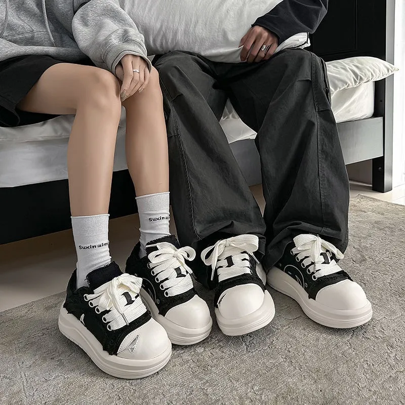WJA Low Top Skateboard Shoes Unisex-1