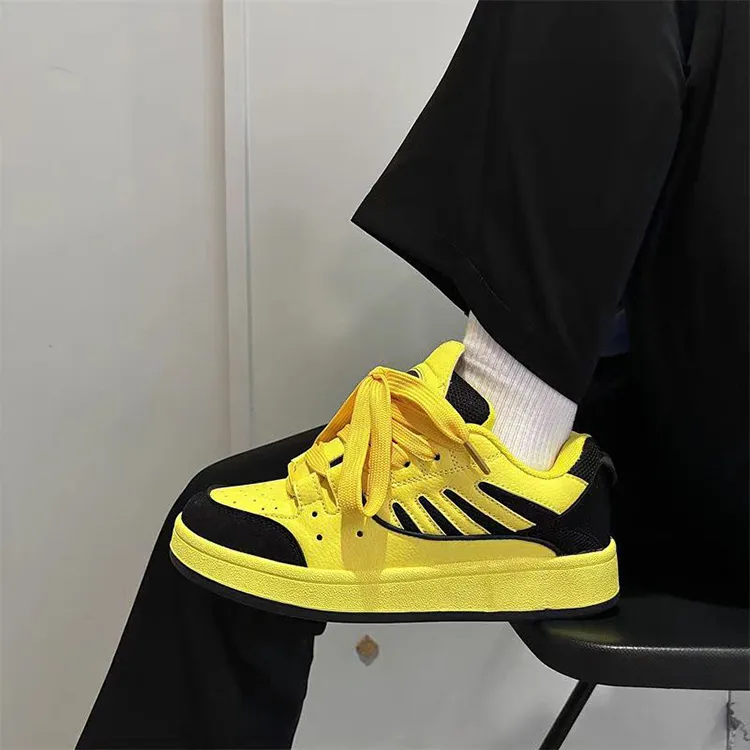 WJA Coverage Slip-Resistant Impact Resistance Wear-Resistant Lightweight Low-Top Skateboard Shoes Women's Yellow Black-3
