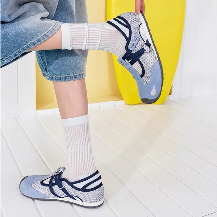WJA Wear resistant, Lightweight, Breathable, And Non slip. Low Top Casual Shoes Women's-10
