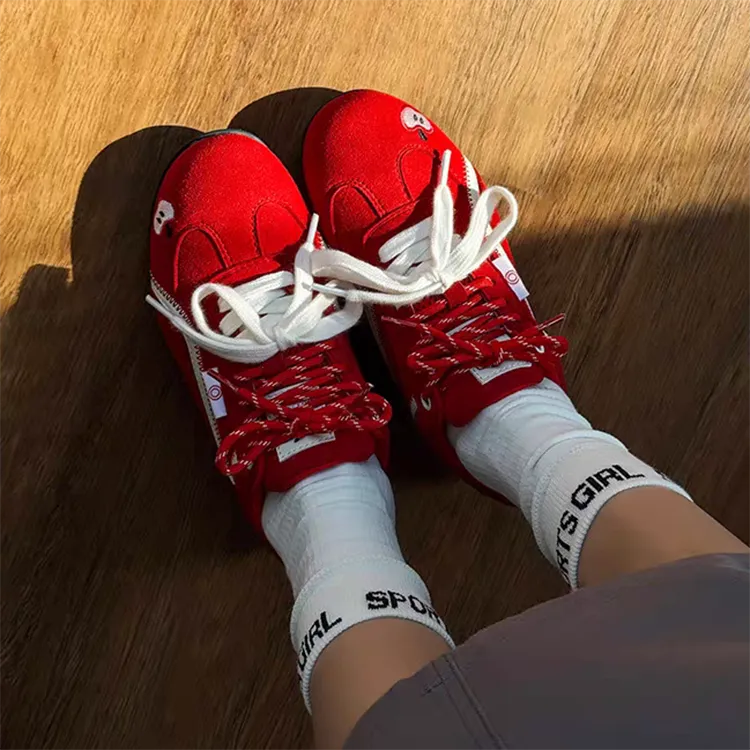 WJA Slip Resistant Cushioning Impact Resistant Abrasion Resistant Lightweight Low Top Skateboard Shoes Women's-1