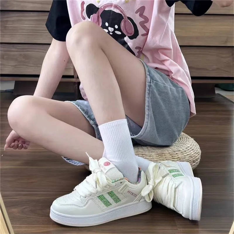 WJA Slip Resistant Cushioning Wear Resistant Lightweight Breathable Low Top Skateboard Shoes Women's Cashew Nut Color-4
