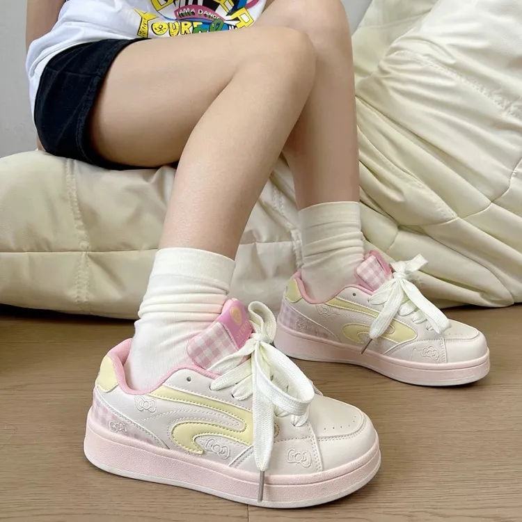 WJA Slip Resistant Cushioning Impact Resistant Abrasion Resistant Lightweight Low Top Skateboard Shoes Women's-1