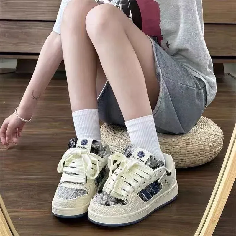 WJA Slip Resistant Cushioning Wear Resistant Lightweight Breathable Low Top Skateboard Shoes Women's Denim Blue-2