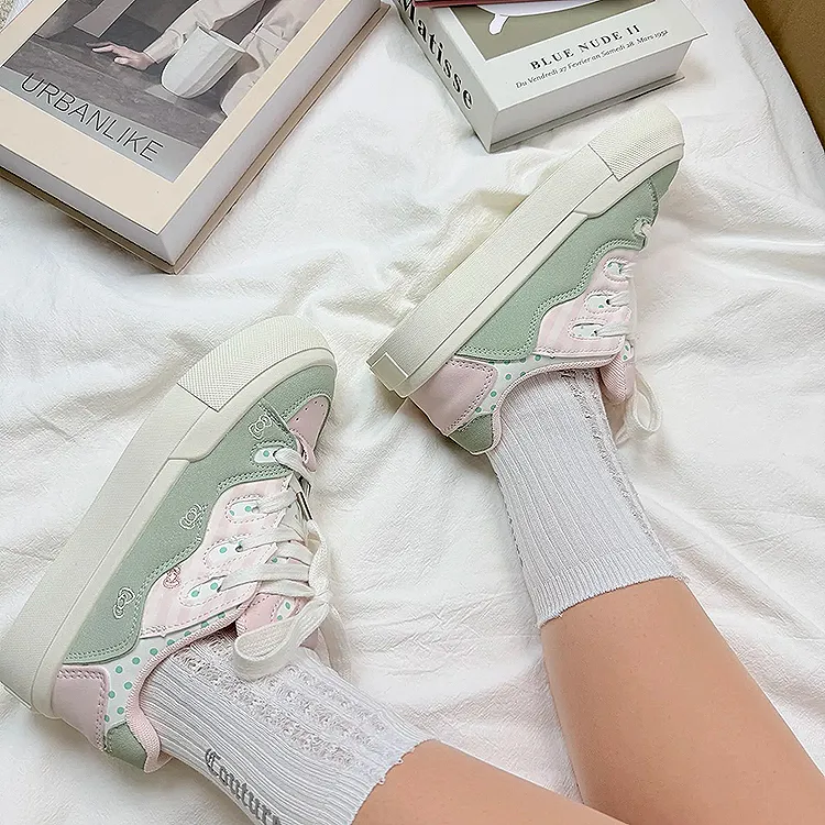 WJA Low Top Skateboard Shoes Women's-16