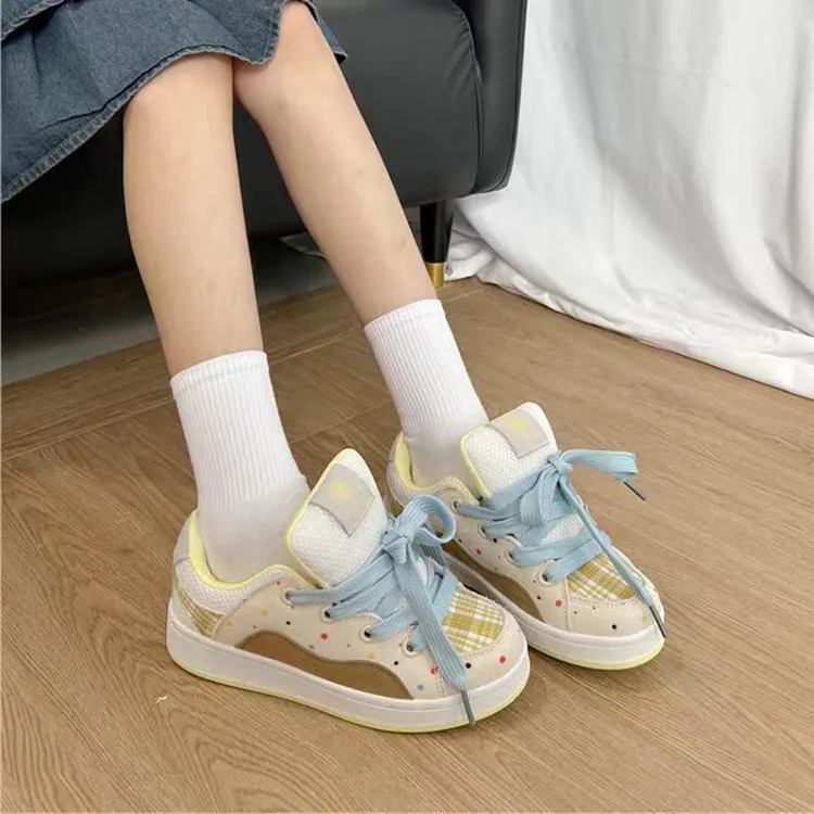 WJA Anti Slip Wear Resistant Lightweight Breathable Low Top Skateboard Shoes Women's Seven Colored Rainbow-1