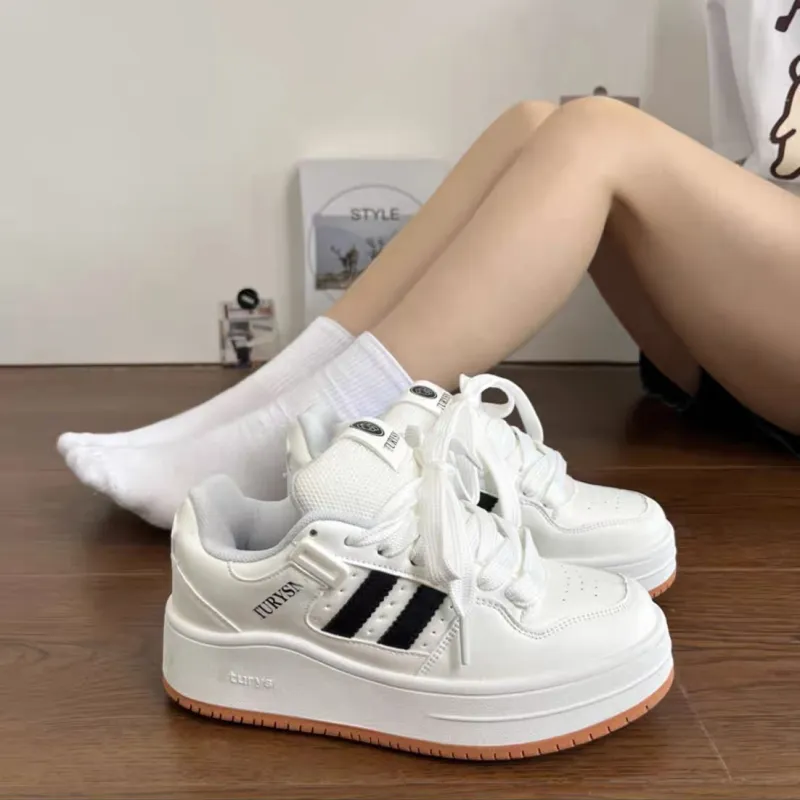 WJA Low Top Skateboard Shoes Women's White Natural Rubber-2