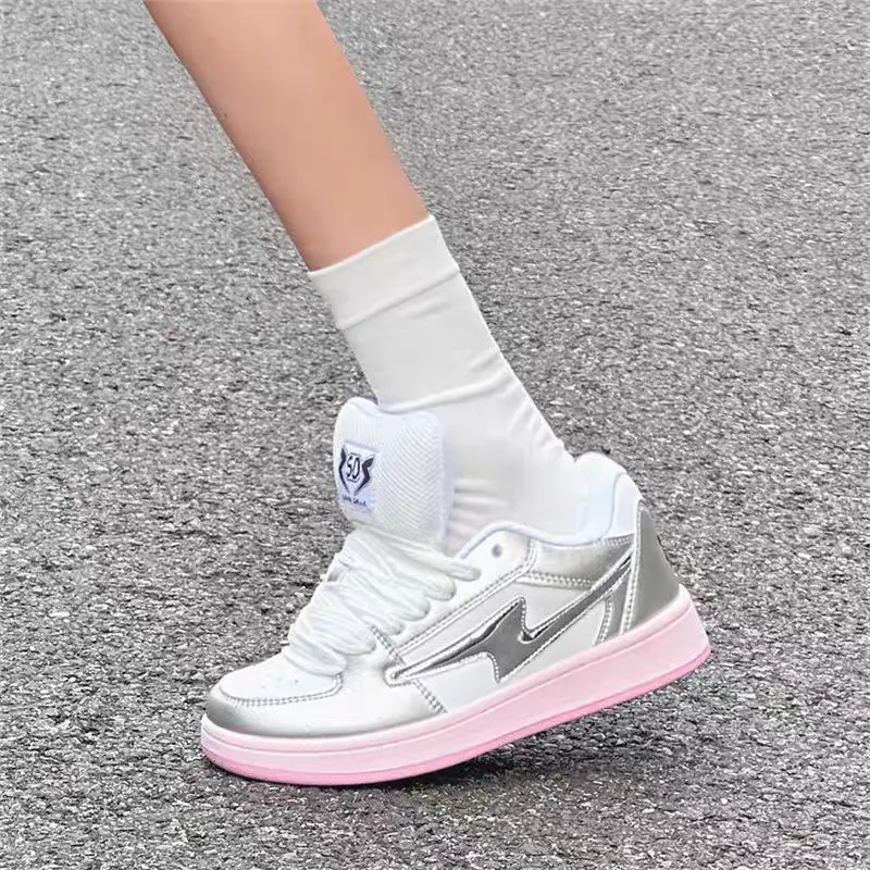WJA Slip Resistant Cushioning Impact Resistance Wear Resistant Lightweight Low Top Skateboard Shoes Women's Silver Pink-1