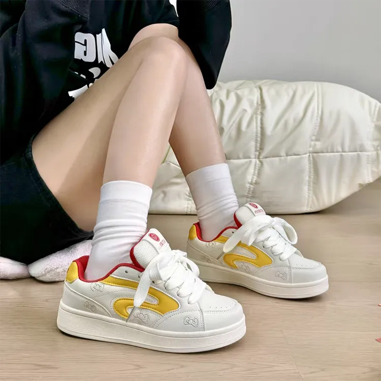 WJA Skateboard Shoes Women's Low Top-1