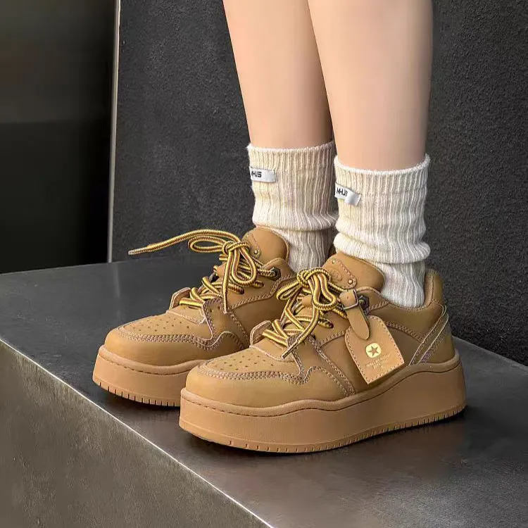 WJA Anti-Slip Wear-Resistant Low-Top Skateboard Shoes Women's Sandy Dune Brown-2