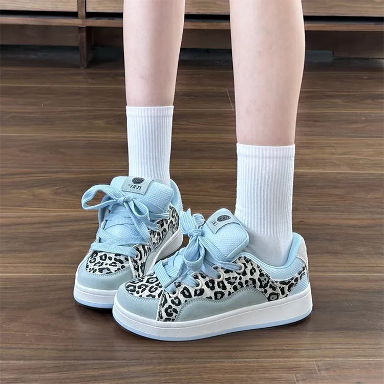 WJA Coverage Thermal Slip Resistant Cushioning Abrasion Resistant Lightweight Low Top Skateboard Shoes Women's Ice Blue-5