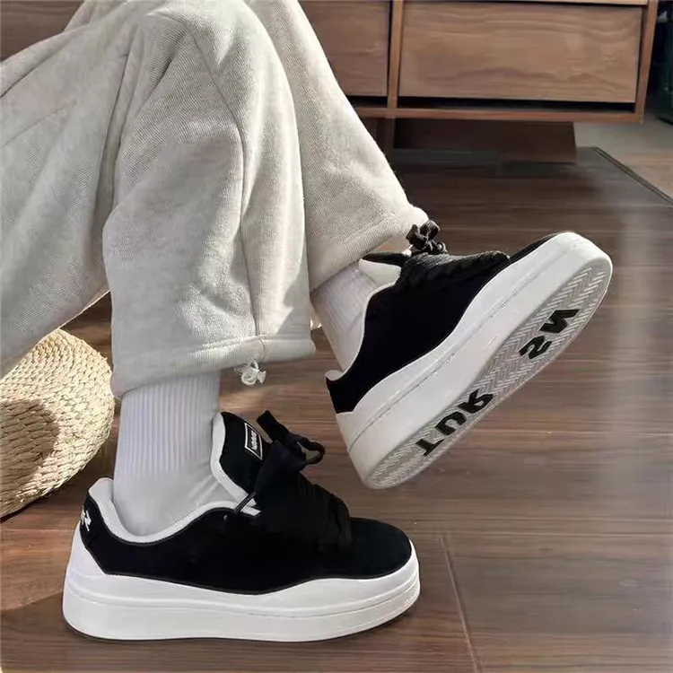 WJA Slip Resistant Cushioning Impact Resistance Wear Resistant Lightweight Low Top Skateboard Shoes Women's Black-5
