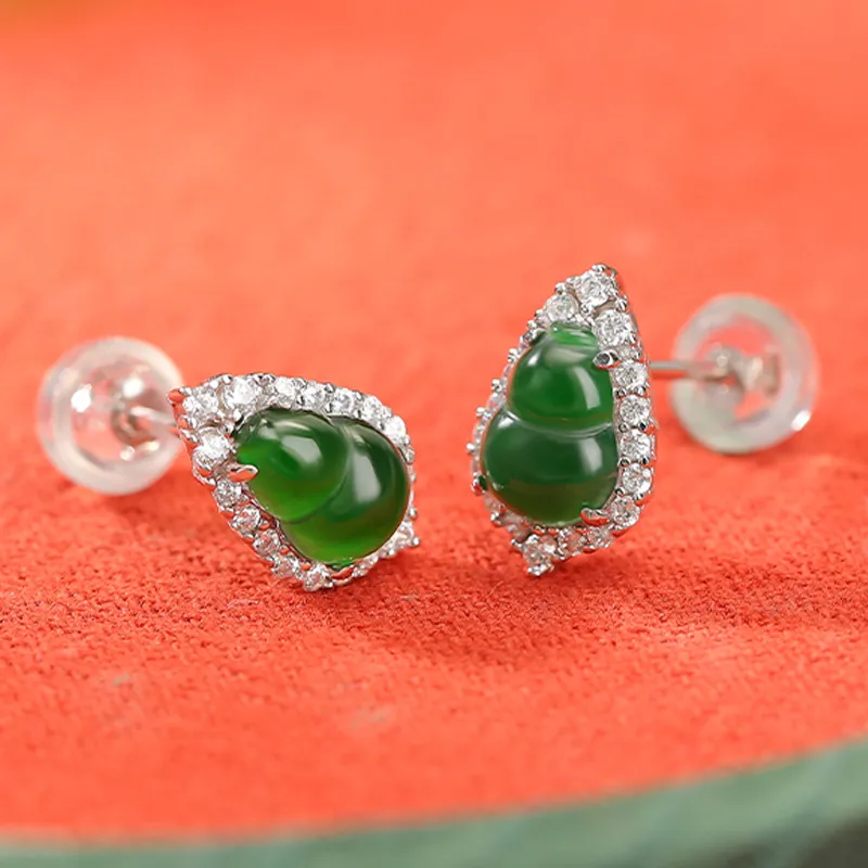 Tokai Family Ice Type Jadeite Stud Earrings Women's-4