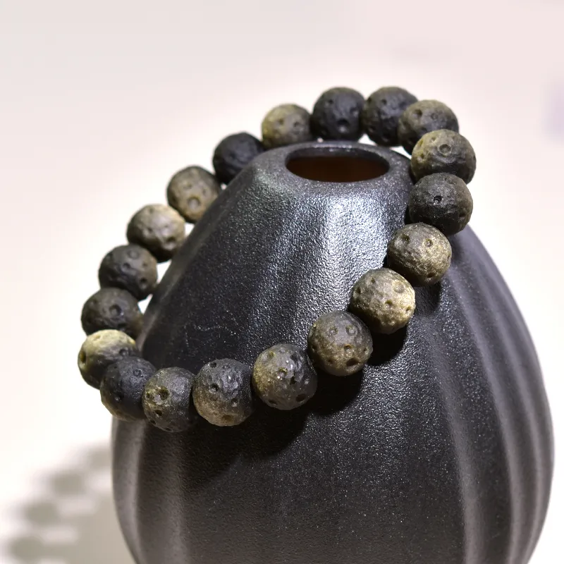 Tokai Family Obsidian Bracelets Unisex-17
