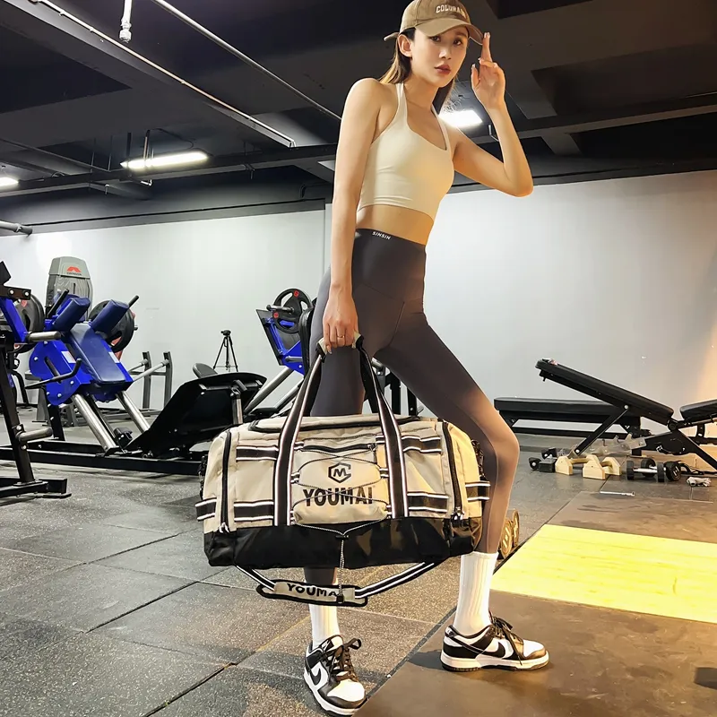 Deli Bear Nylon Fabric Gym Bag Unisex Black \ Pink \ Khaki \ Blue \ Yellow \ White \ Turquoise-11