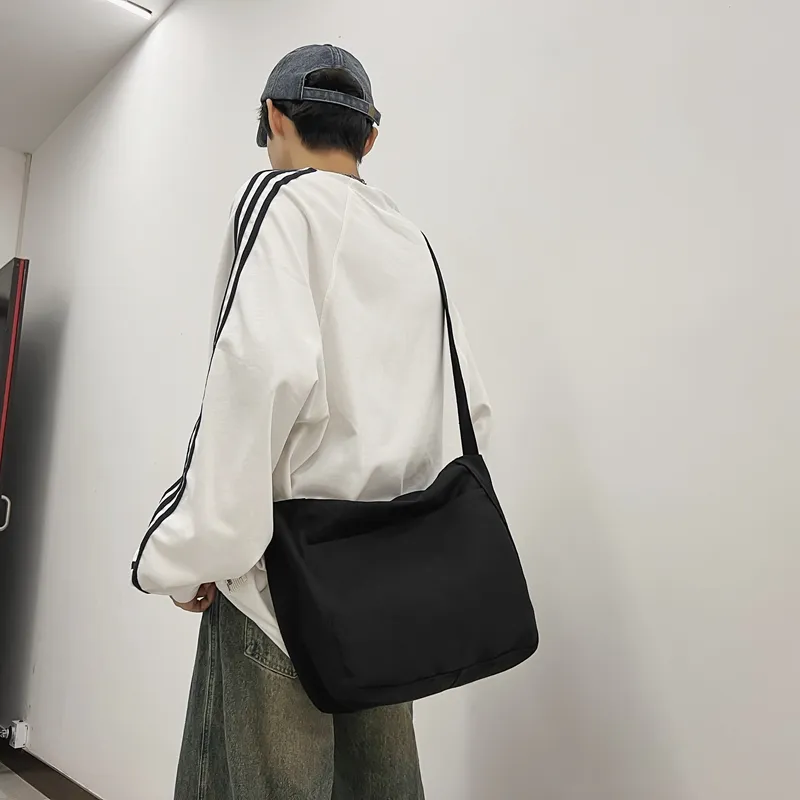 Deli Bear Canvas Shoulder Bag Tote Bag Shopping Bag Regular Unisex Black/White/Green/Brown-9