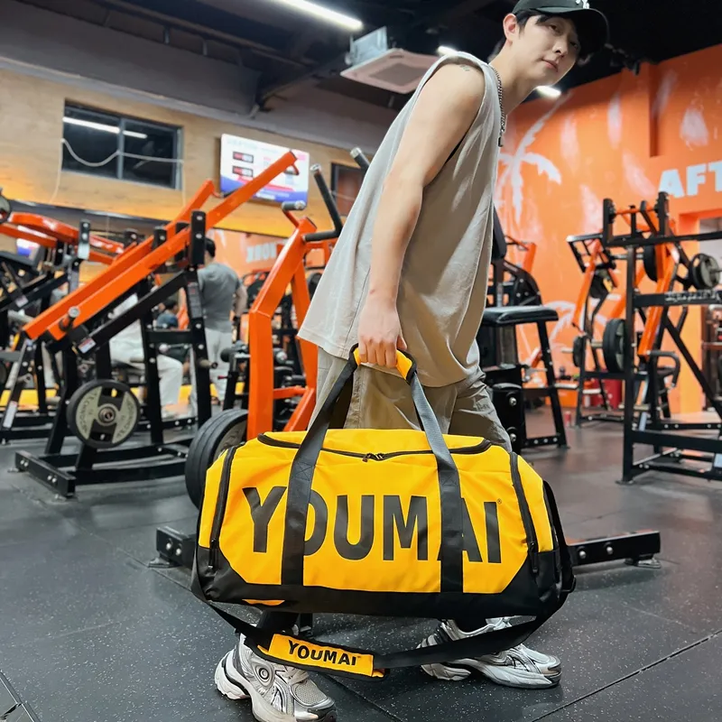 Deli Bear Nylon Gym Bag Unisex Black/Pink/Khaki/Red/Yellow-18