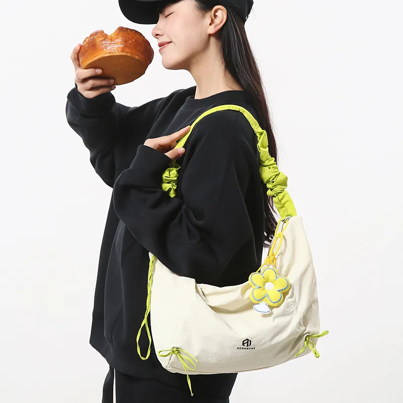 Deli Bear Nylon Shoulder Bag Regular Women's Multicolor-8
