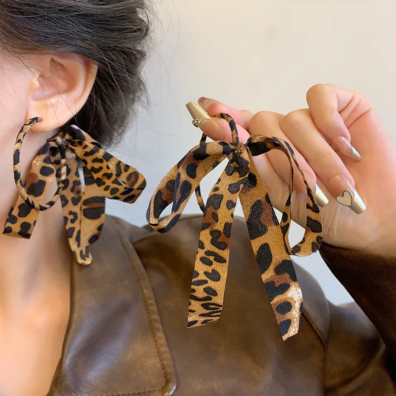 Tong Tong Rabbit S925 Sterling Silver Needle+Alloy+Fabric Earrings Women's-2