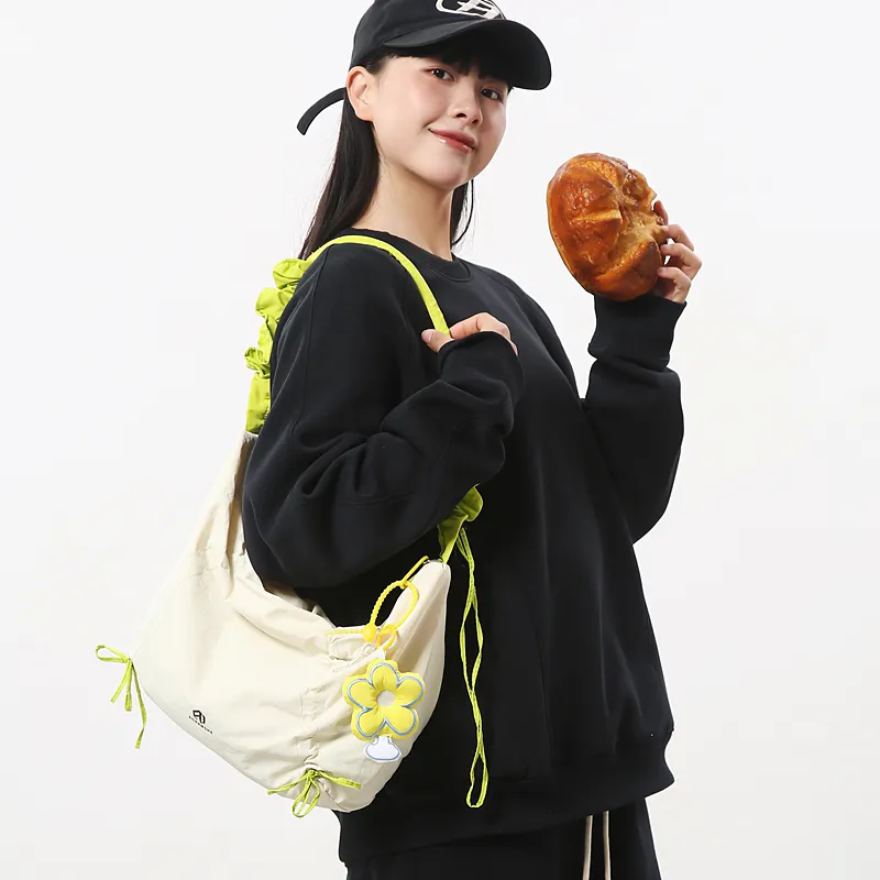 Deli Bear Nylon Shoulder Bag Regular Women's Multicolor-7