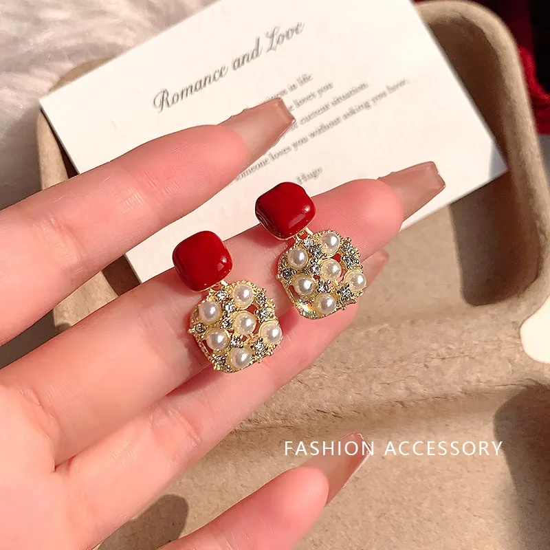 Tong Tong Rabbit Flash Diamond Resin Earrings Women's-4