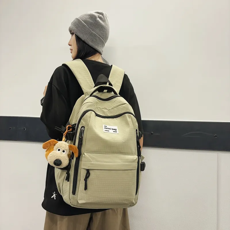 Deli Bear Nylon Backpack Regular Unisex Black/Green/Gray/Ginger Yellow/Red-13