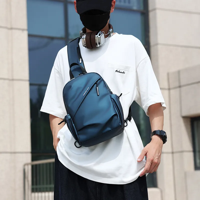 Tong Tong Rabbit Oxford Sling Bag Men's Multicolor-5