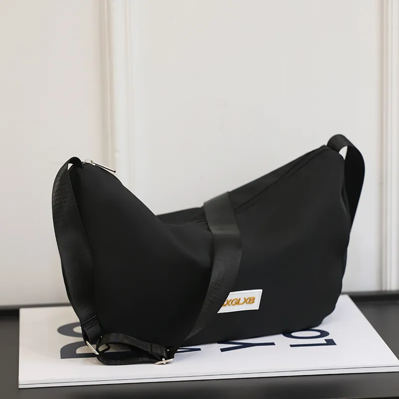 Deli Bear Nylon Dumpling Bag Shoulder Bag Women's Khaki \ Black \ Ecru-2