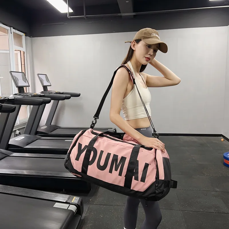 Deli Bear Nylon Gym Bag Unisex Black/Pink/Khaki/Red/Yellow-9