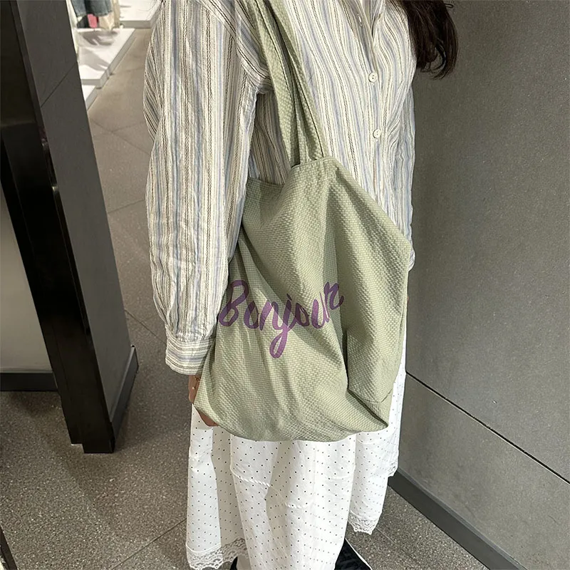 Tong Tong Rabbit Polyester Shoulder Bag Regular Women's Multicolor-12