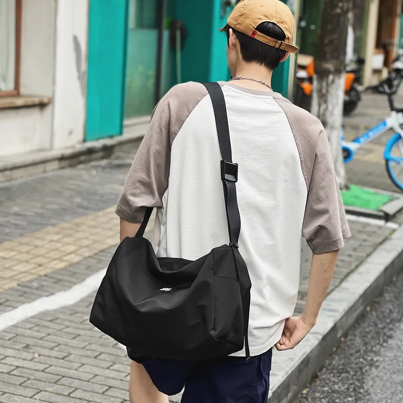 Deli Bear Nylon Gym Bag Luggage Bag Crossbody Bag Shoulder Bag Regular Unisex Black/Red-2
