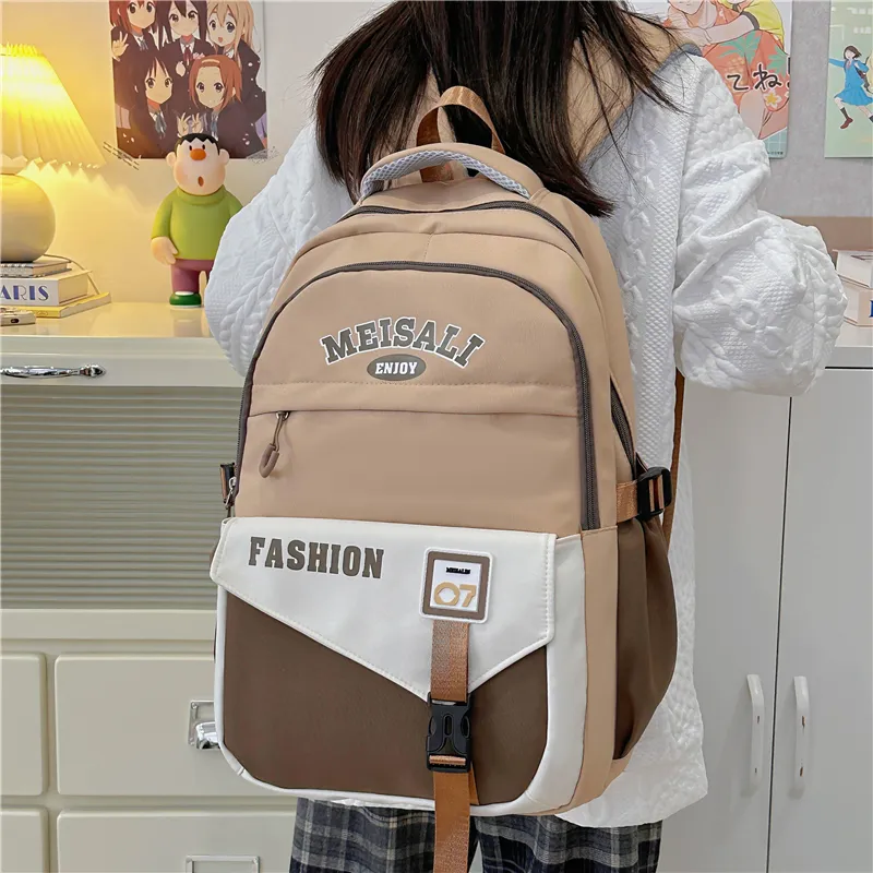 Tong Tong Rabbit Nylon Backpack Unisex Khaki \ Blue & Red \ Yellow Brown \ White & Green \ Black-1
