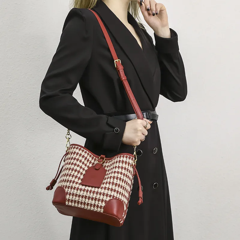 OUZIHUANG Artificial Leather Crossbody One Shoulder Handbag Women's Red-2