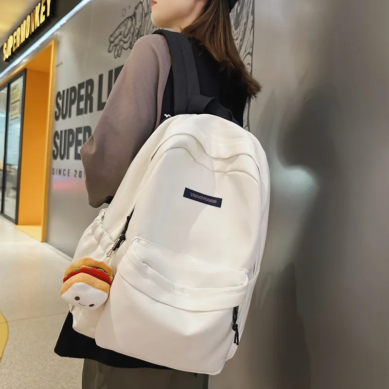 Deli Bear Nylon Backpack Large Size Unisex Ecru/Gray/Black/Khaki-1