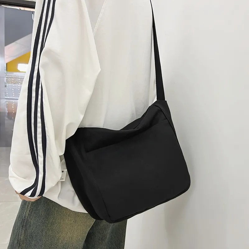 Deli Bear Canvas Shoulder Bag Tote Bag Shopping Bag Regular Unisex Black/White/Green/Brown-7