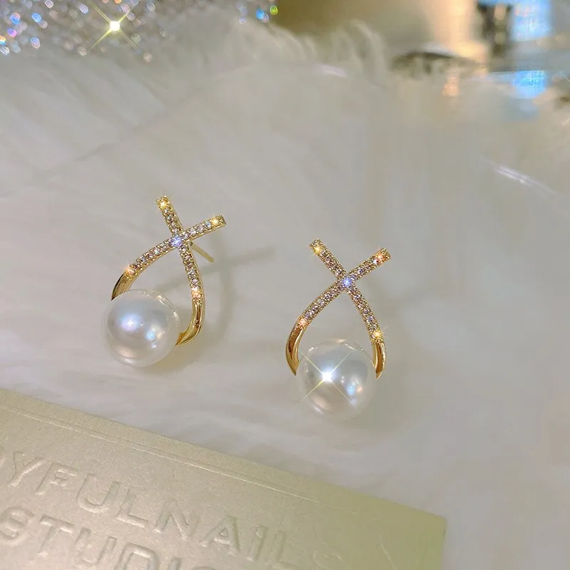 Tong Tong Rabbit Alloy Imitation Pearl Rhinestones Earrings Women's-2